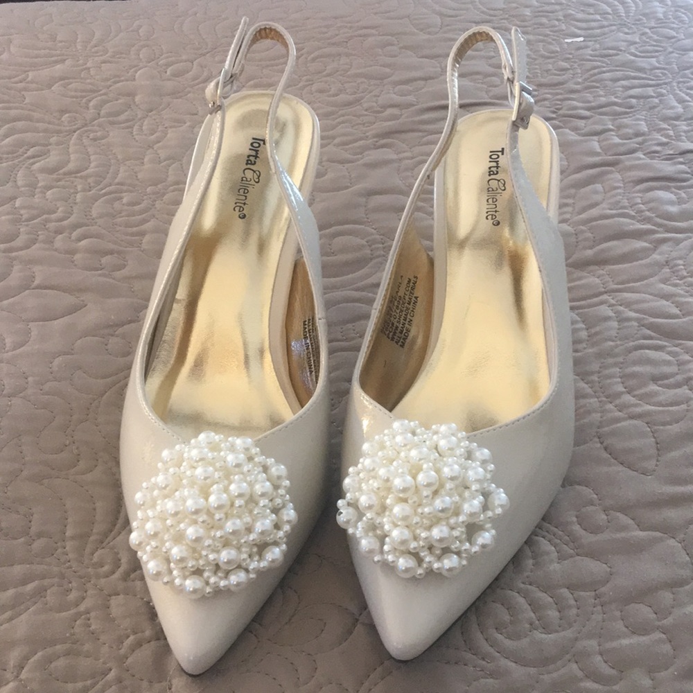 Beautiful Pearl embellished Heels